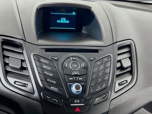 Used 2017 Ford Fiesta SE image 13