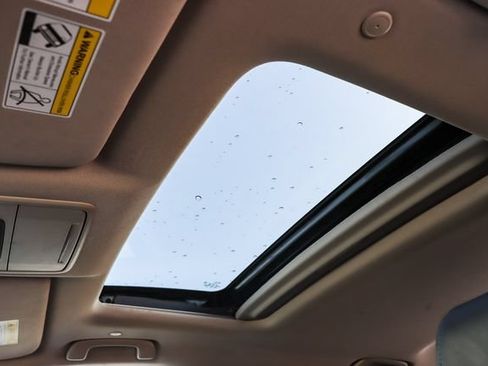 Used 2024 Honda CR-V EX-L image 28