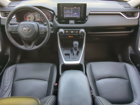 Used 2022 Toyota RAV4 XLE w/ Convenience Package FWD image 50