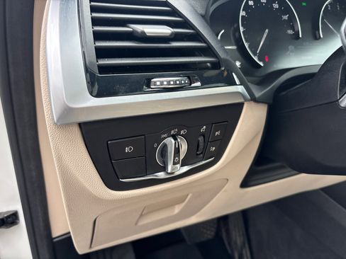 Used 2019 BMW X3 xDrive30i w/ Convenience Package AWD/4WD image 14