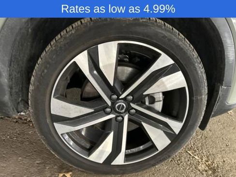 Certified 2023 Volvo XC40 B5 Plus w/ Driver Assist Package image 14