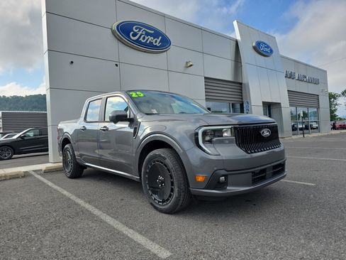 New 2025 Ford Maverick Lobo image 1