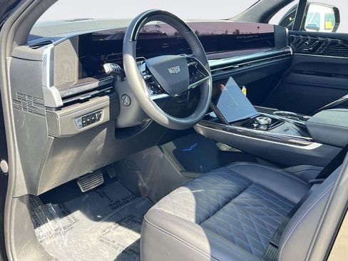 New 2026 Cadillac Escalade IQ Luxury 1 AWD/4WD image 9