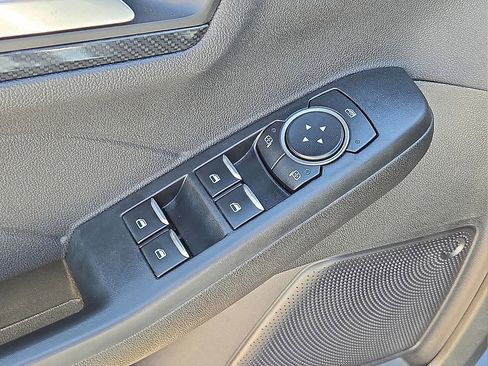 Used 2024 Ford Escape ST-Line image 22