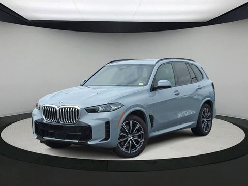 Certified 2024 BMW X5 xDrive40i w/ M Sport Package image 1