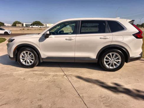 Used 2026 Honda CR-V EX image 4