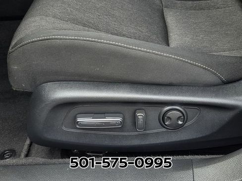Used 2025 Honda Accord SE image 9