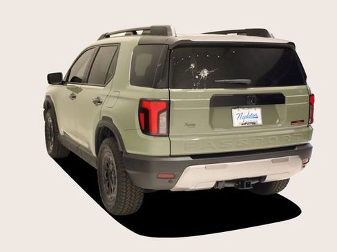Used 2026 Honda Passport TrailSport image 7