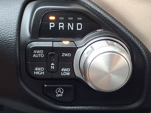 Used 2021 RAM 1500 Laramie AWD/4WD image 19