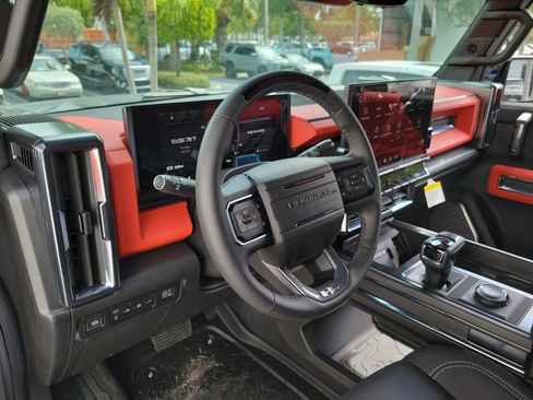 New 2026 GMC Hummer EV 3X w/ Carbon Fiber Edition Package AWD/4WD image 19