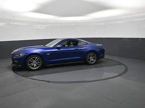 Used 2016 Ford Mustang GT Premium RWD image 57