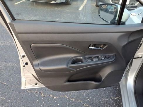 New 2025 Nissan Versa SV w/ Trunk Package image 20