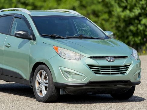 Used 2012 Hyundai Tucson GLS image 15