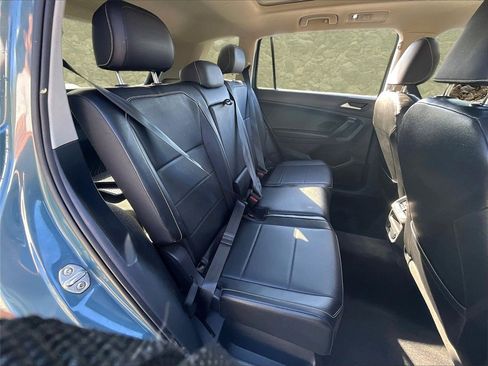 Used 2021 Volkswagen Tiguan SEL image 25