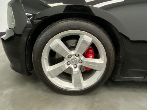 Used 2006 Dodge Charger SRT8 w/ SRT Option Group III image 19