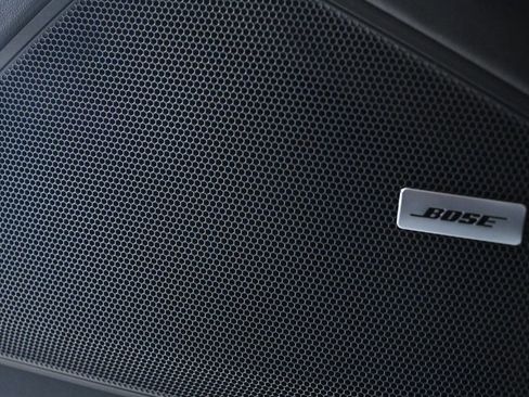 Certified 2025 Porsche Cayenne E-Hybrid Coupe image 22