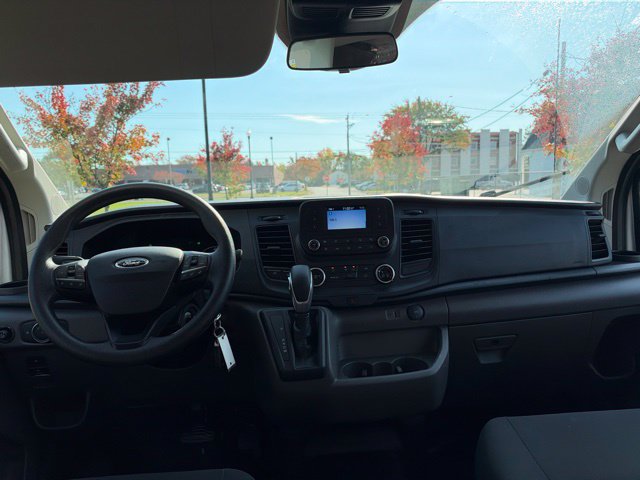 Used 2025 Ford Transit 250 Low Roof w/ Exterior Upgrade Package RWD image 3