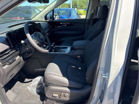 New 2026 Kia Carnival SX Prestige image 11