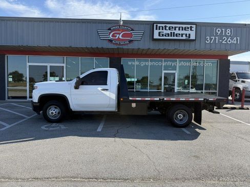 Used 2020 Chevrolet Silverado 3500 W/T w/ WT Convenience Package image 5
