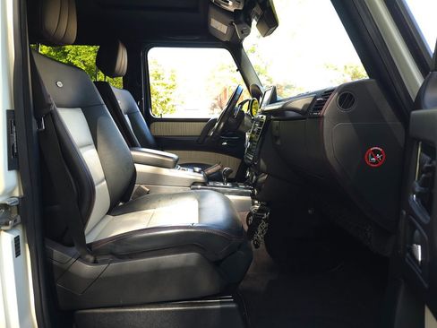 Used 2015 Mercedes-Benz G 550 SUV image 22