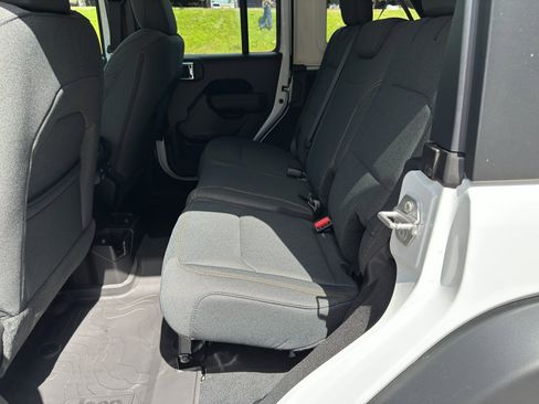 New 2025 Jeep Wrangler Unlimited Sport image 20