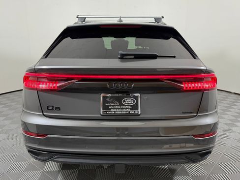Used 2020 Audi Q8 Premium Plus w/ Premium Plus Package AWD/4WD image 9