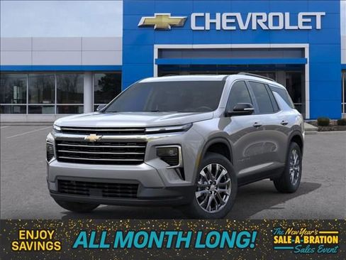 New 2026 Chevrolet Traverse LT w/ Sun and Wheel Package image 6