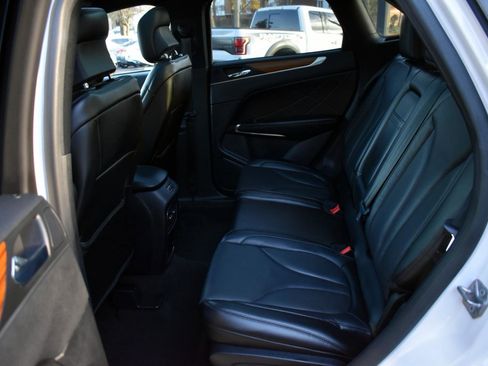 Used 2019 Lincoln MKC Reserve w/ MKC Climate Package image 37