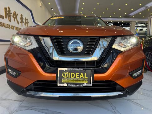 Used 2020 Nissan Rogue SL w/ Premium Package AWD/4WD image 3