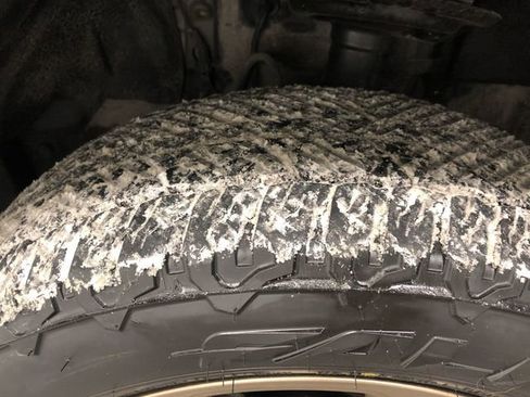 Used 2024 Toyota RAV4 AWD Hybrid image 28