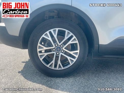 Used 2022 Ford Escape SEL w/ Technology Package AWD/4WD image 39