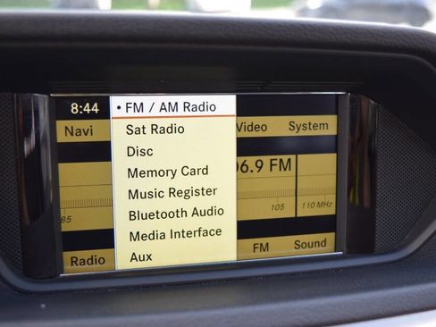 Used 2011 Mercedes-Benz E 350 4MATIC Sedan image 63