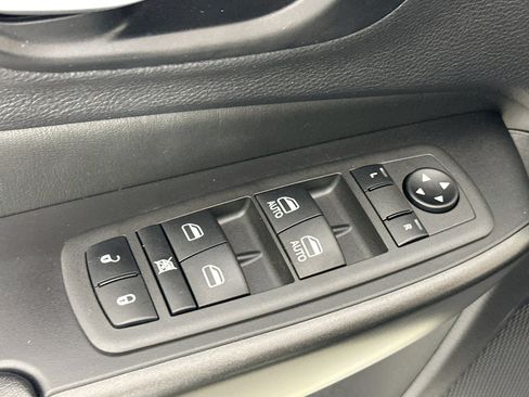 Used 2022 Jeep Cherokee Trailhawk w/ Trailer Tow Group AWD/4WD image 17
