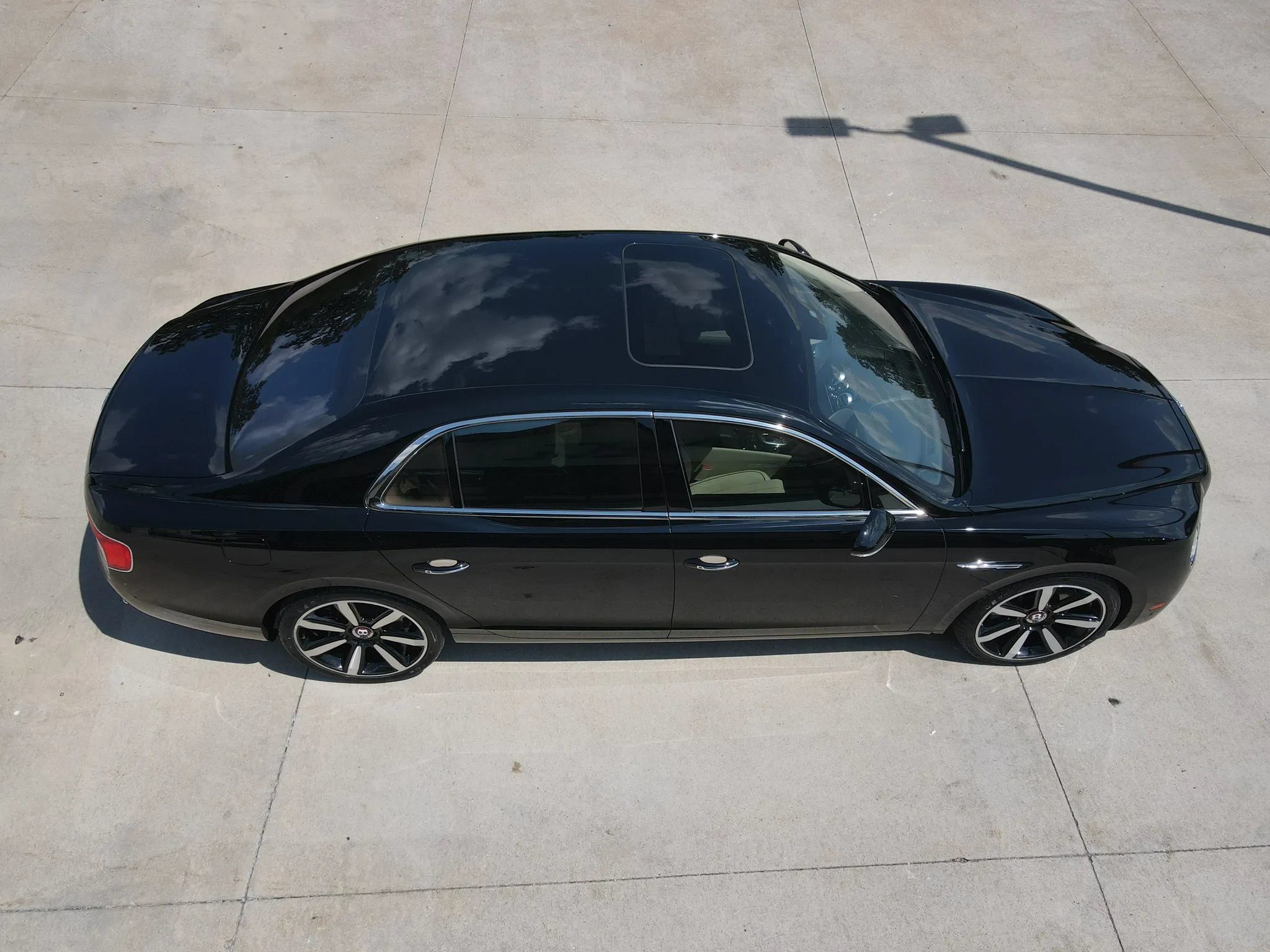 Used 2015 Bentley Flying Spur V8 AWD/4WD image 54
