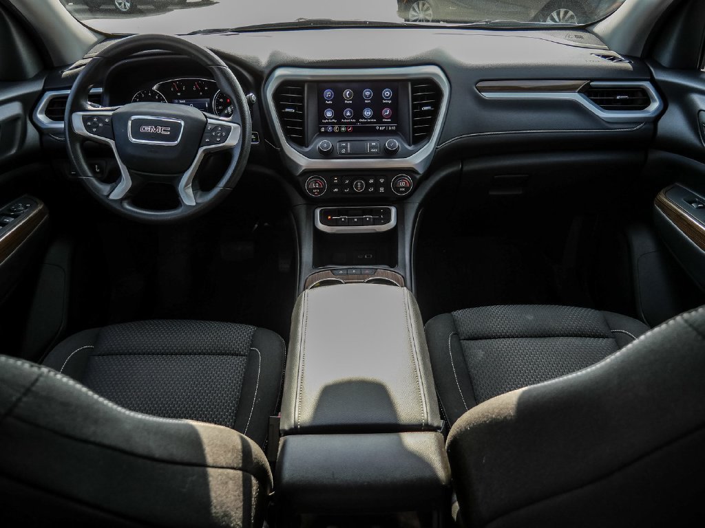Used 2023 GMC Acadia SLE w/ LPO, Floor Liner Package FWD image 25