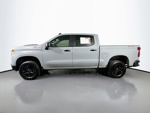 Used 2024 Chevrolet Silverado 1500 LT Trail Boss w/ Convenience Package II AWD/4WD image 5