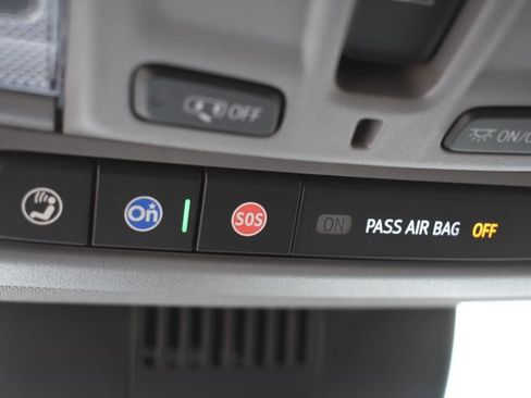 Used 2023 Chevrolet Silverado 1500 LTZ w/ Technology Package image 29