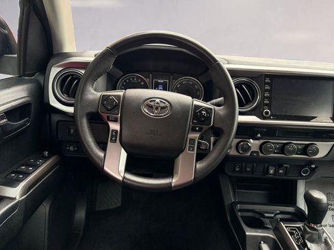 Used 2023 Toyota Tacoma SR5 w/ Technology Package image 12