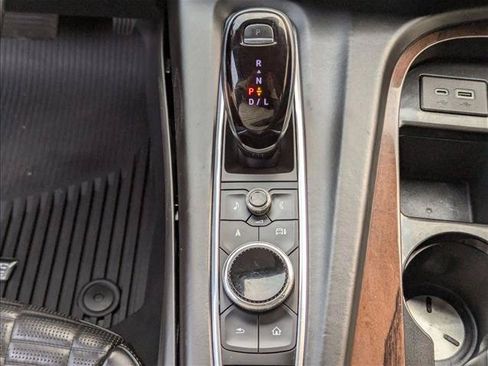 Used 2021 Cadillac Escalade ESV Sport Platinum AWD/4WD image 12