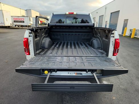 Used 2016 Ford F150 Limited w/ Trailer Tow Package image 24