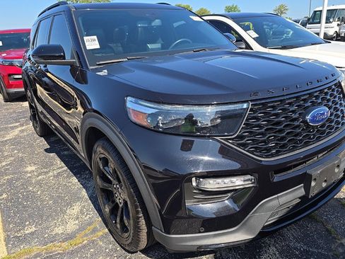 Used 2023 Ford Explorer ST w/ Equipment Group 401A AWD/4WD image 2