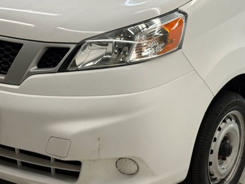 Used 2020 Nissan NV200 S FWD image 4