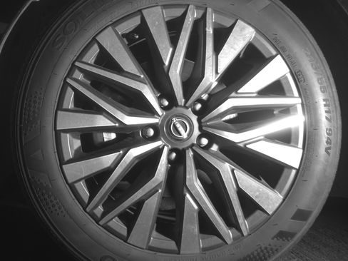 Used 2025 Nissan Altima 2.5 SV image 12