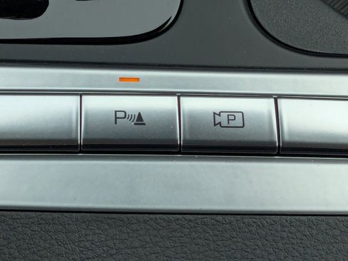New 2026 Kia Carnival SX FWD image 28
