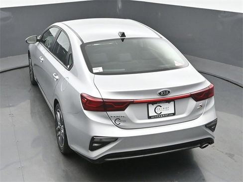 Used 2019 Kia Forte S image 41