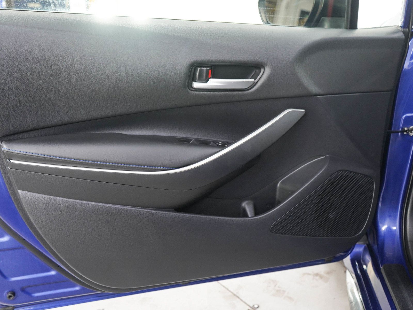 Used 2021 Toyota Corolla SE FWD image 17