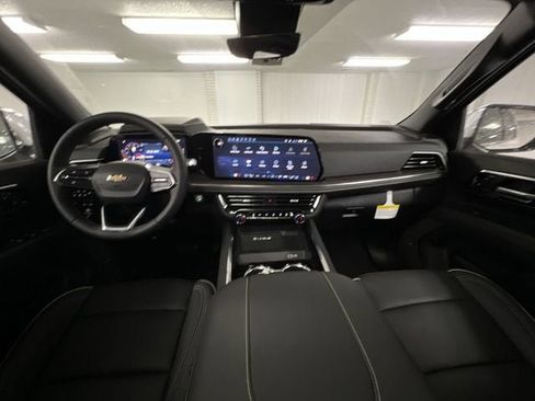 New 2025 Chevrolet Tahoe Premier AWD/4WD image 21