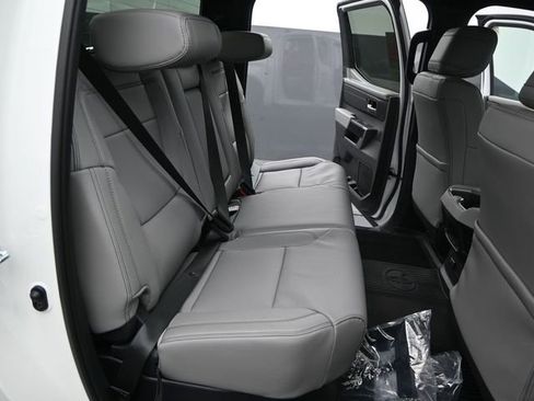 New 2026 Toyota Tundra Limited AWD/4WD image 14