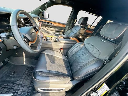 New 2024 Jeep Grand Wagoneer Series III w/ Rear Seat Video Group 1 image 25