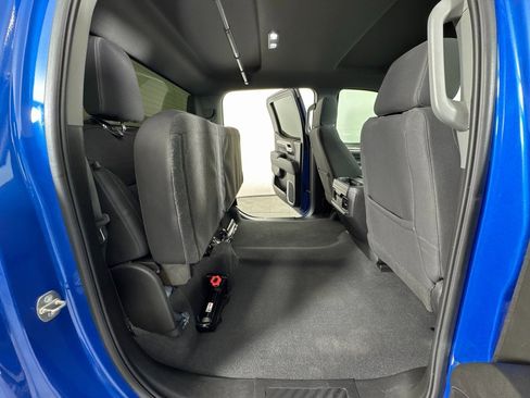 Used 2022 Chevrolet Silverado 1500 LT Trail Boss image 26